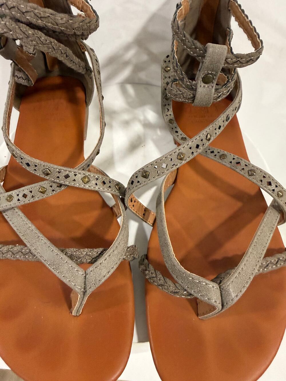 Jellypop Manila Gray Gladiator Sandals Jeweled Festival Boho Back Zip Women’s 6M